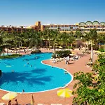 Drago Park By Pierre & Hotel