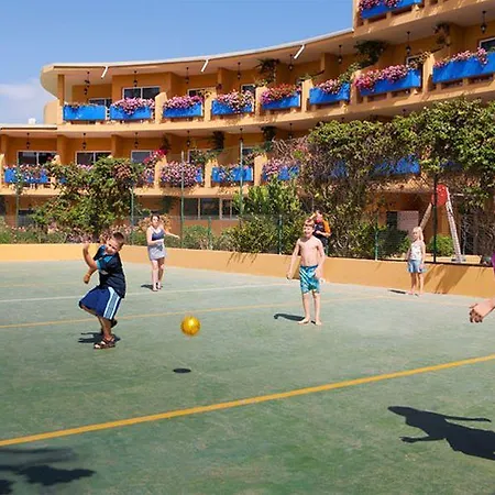 Club Drago Park מלון קוסטה קלמה