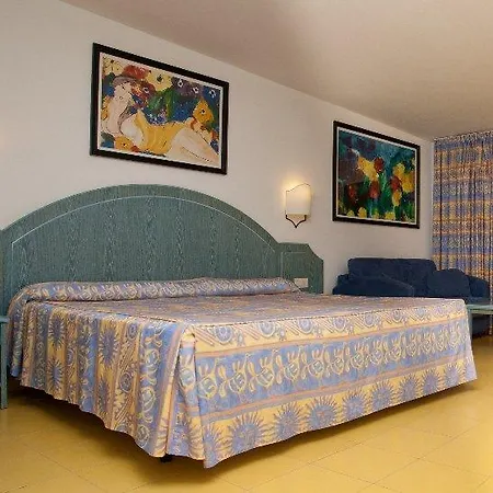 מלון Club Drago Park 4*