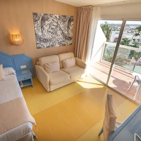 Hotell Drago Park By Pierre & 4*
