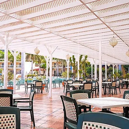 Drago Park By Pierre & Hotel